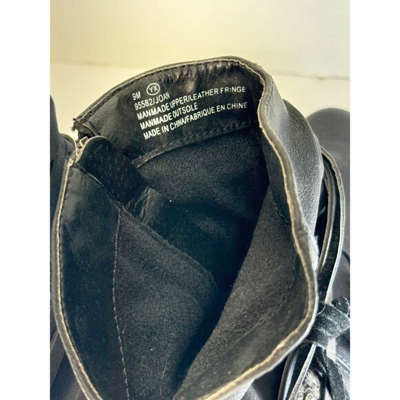 Maurices Womens 9M Black Ankle Boots With Decorative Straps & Zipper Closure - Picture 3 of 16